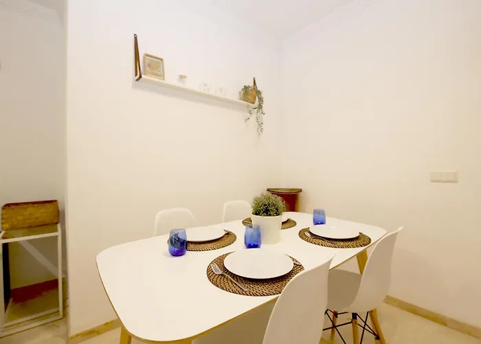 Town Nandy * Estepona